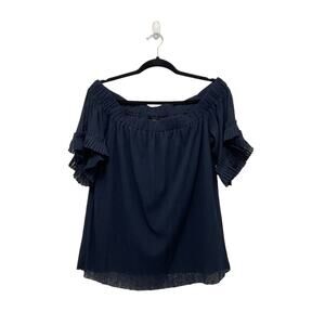 Ellen Tracy off the shoulder Blouse